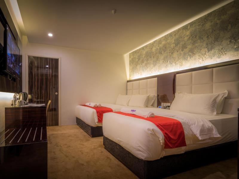WIWO Hotel Bintulu Buitenkant foto