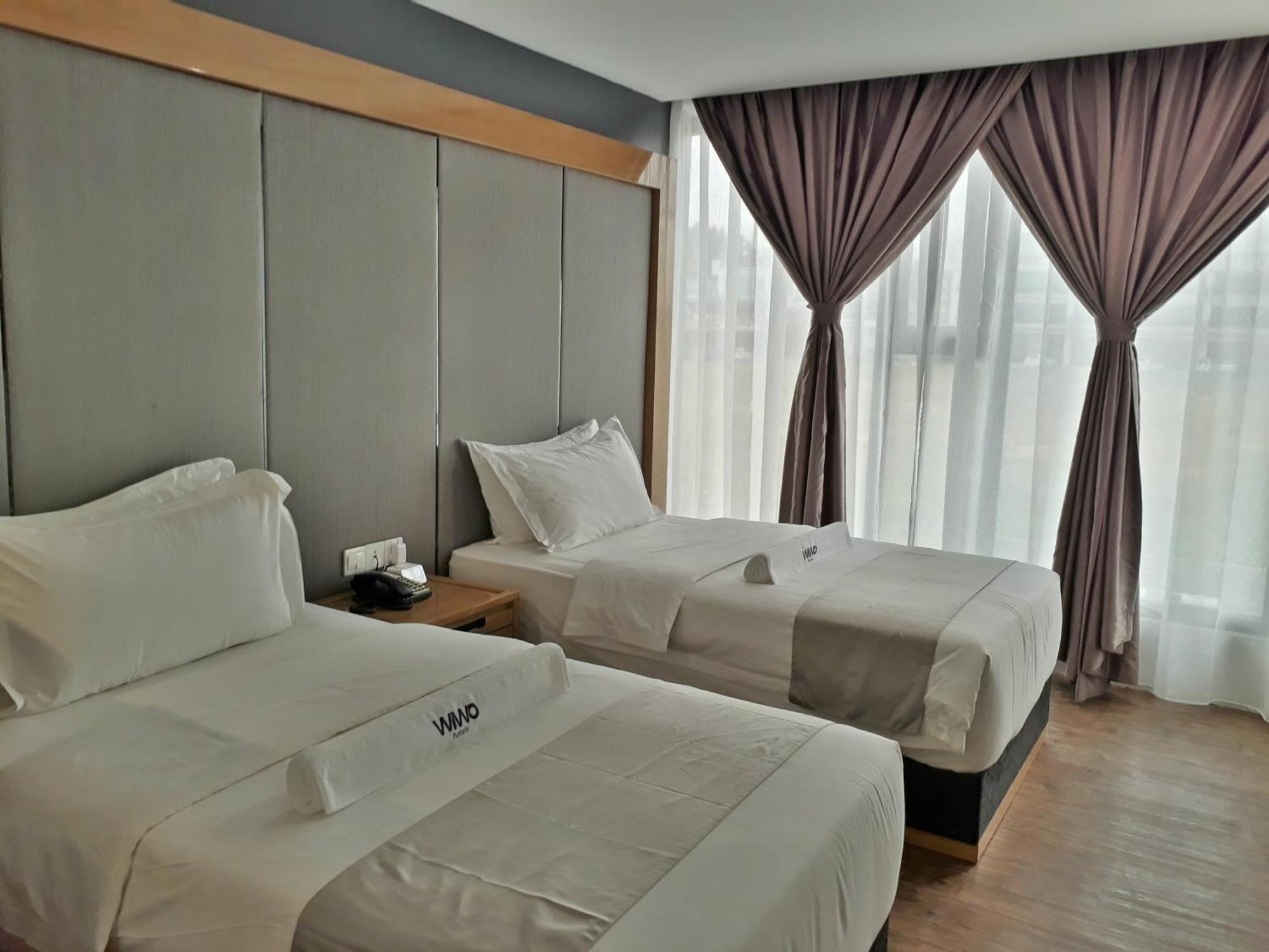 WIWO Hotel Bintulu Buitenkant foto
