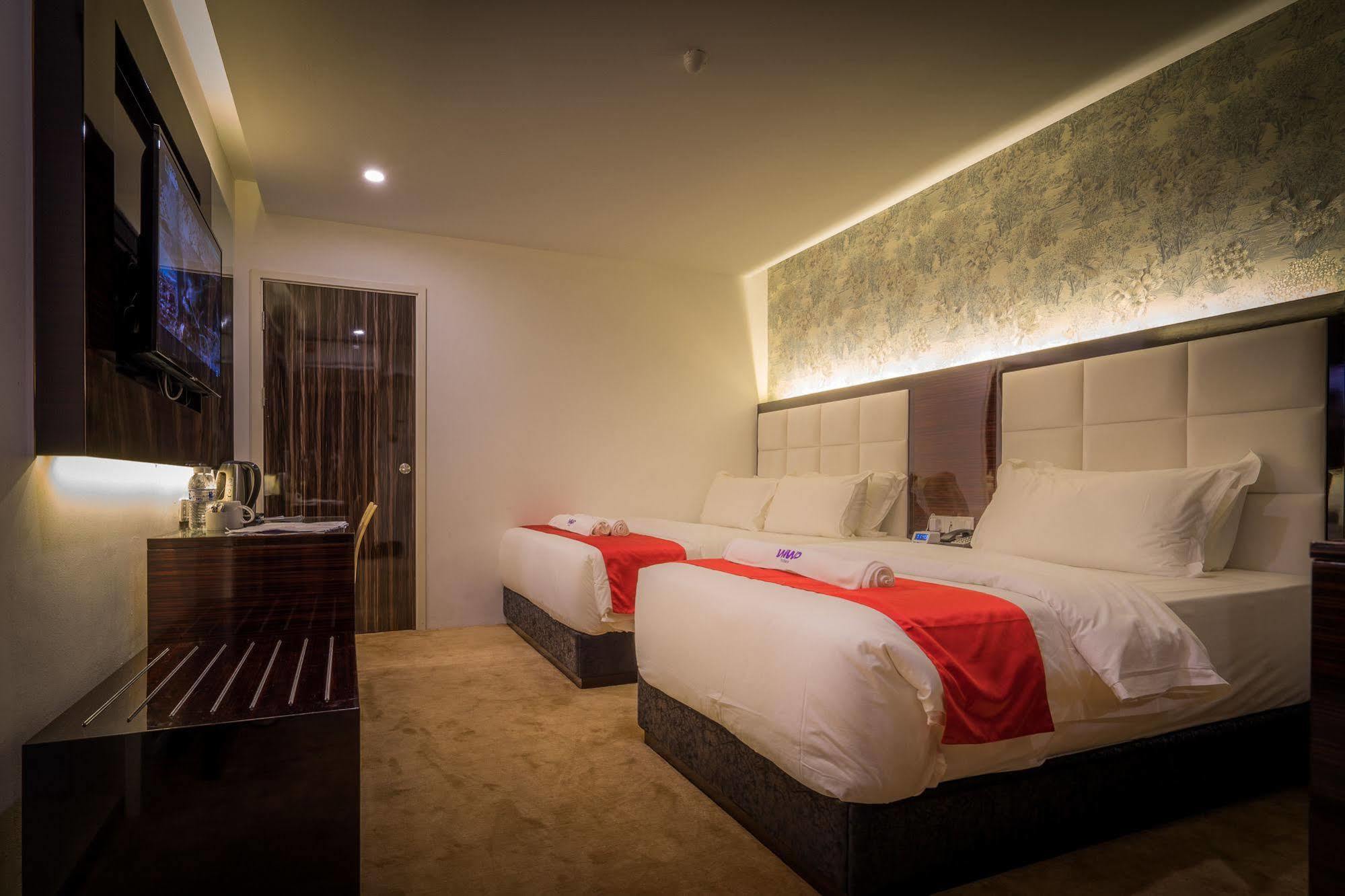 WIWO Hotel Bintulu Buitenkant foto