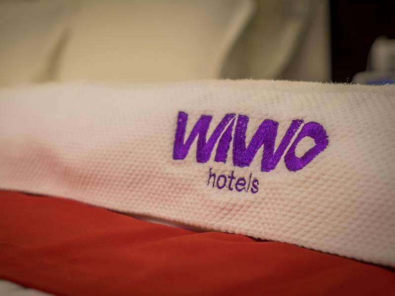 WIWO Hotel Bintulu Buitenkant foto